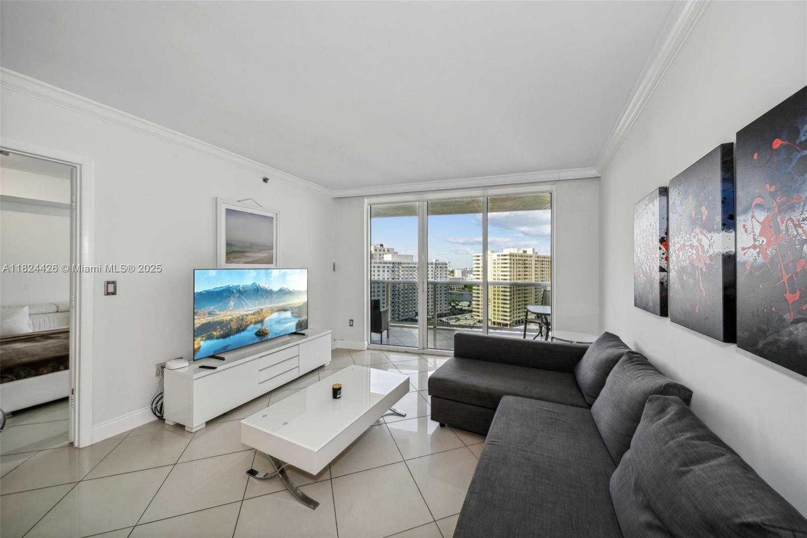 Property Photo: 1800 S Ocean Dr 1406 FL 33009