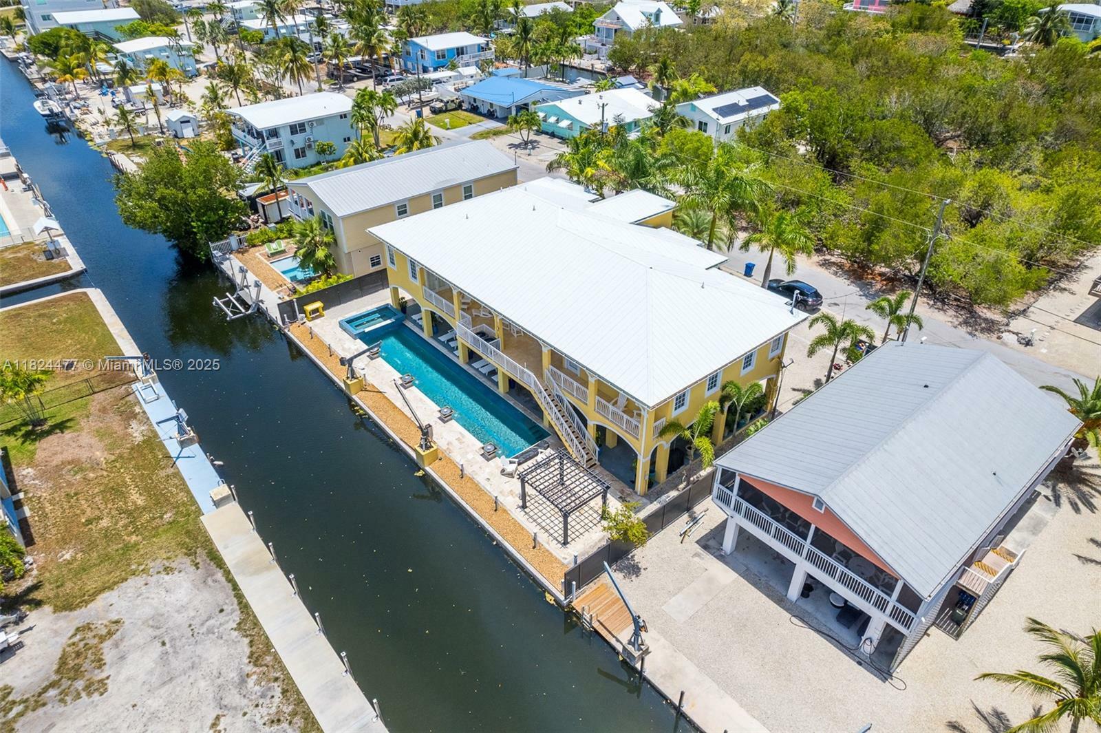Property Photo: 30825 Ortega Ln FL 33043