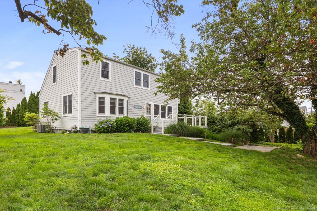 Property Photo:  19 Sherwood Drive  CT 06880 