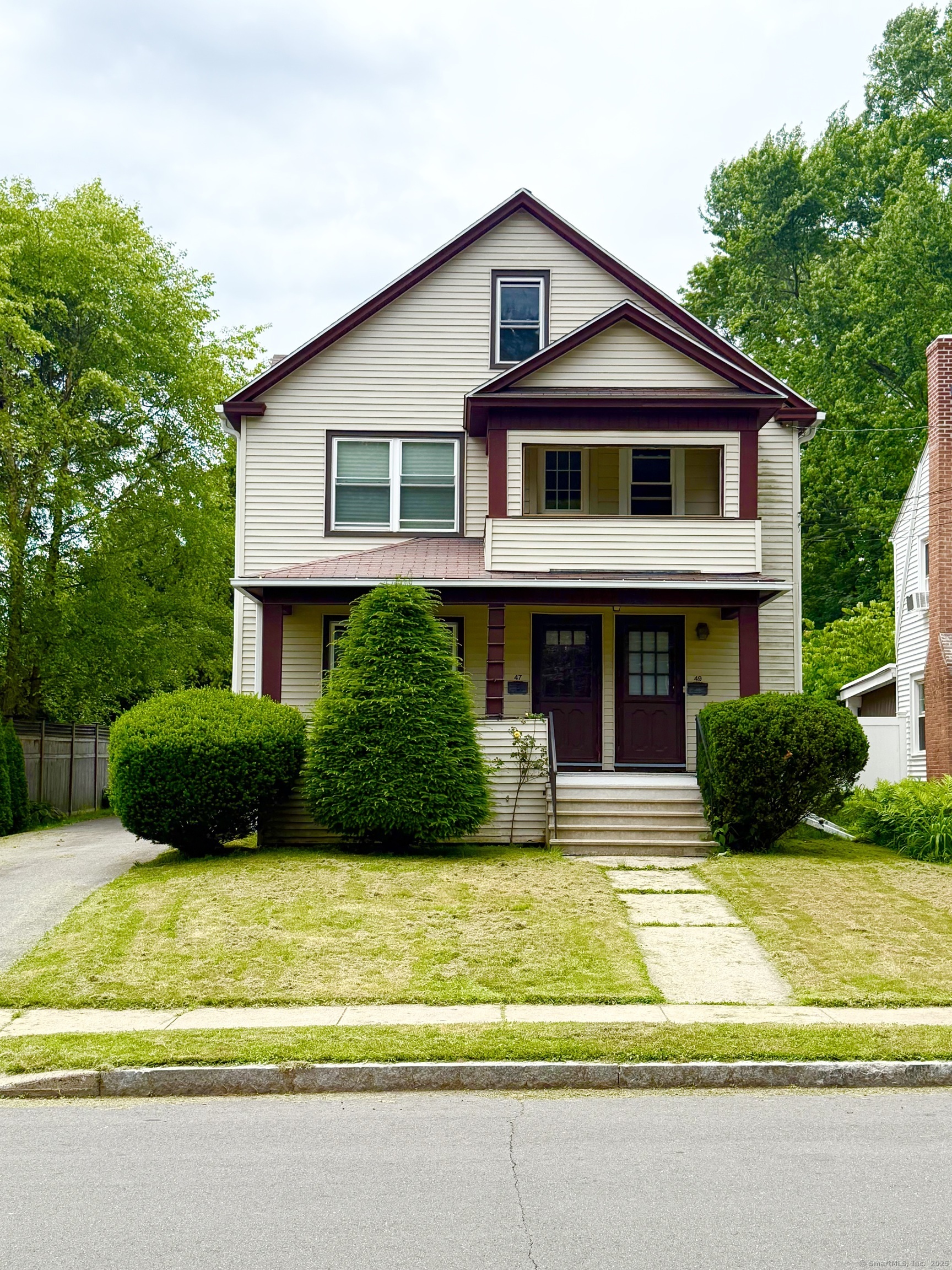Property Photo:  47 Argyle Avenue  CT 06107 