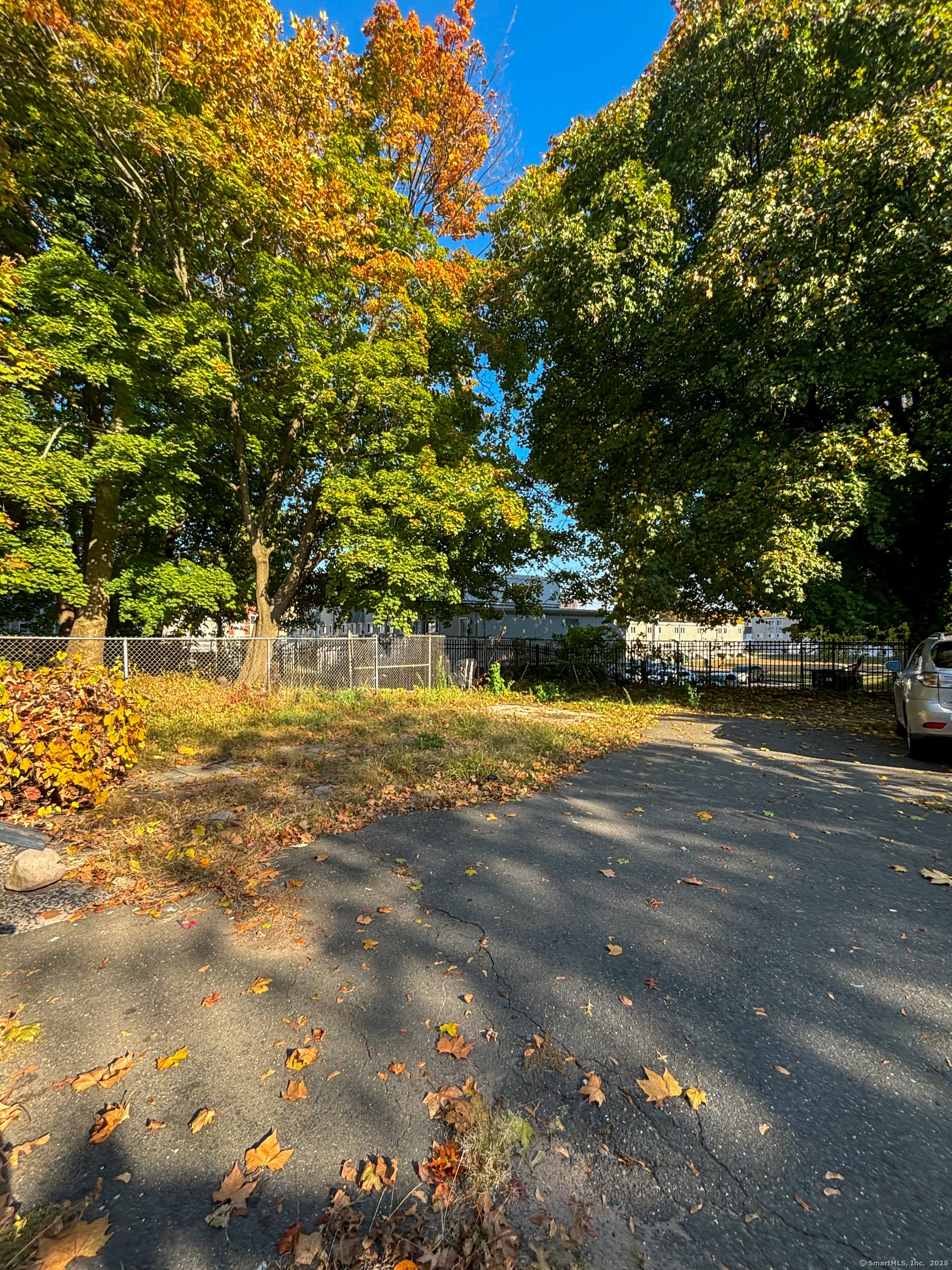 Property Photo:  587 Orchard Street  CT 06511 