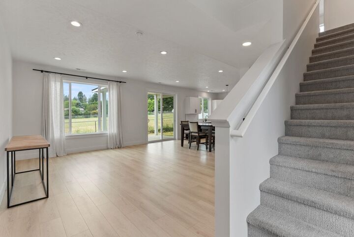 Property Photo: 4523 N Shiva Ln WA 99212