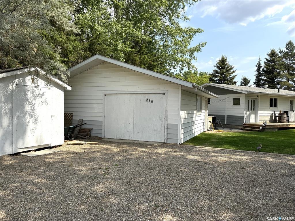 210 Ruby Drive  Coteau Rm No. 255 SK S0L 0G0 photo