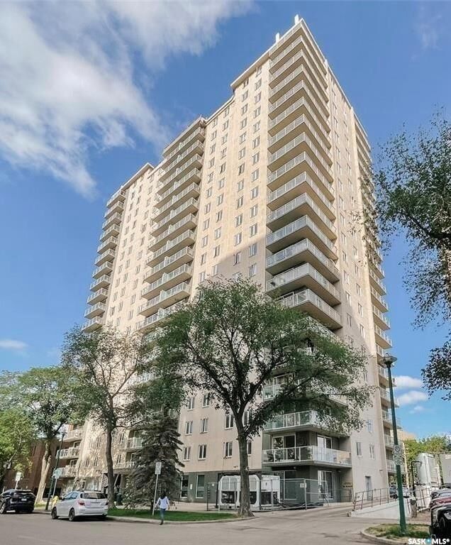 320 5th Avenue N 1004  Saskatoon SK S7K 2P5 photo