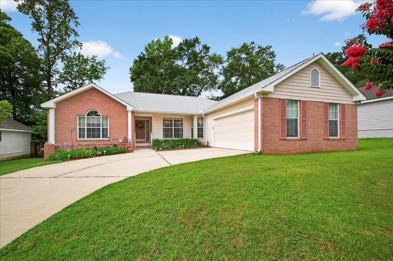 Property Photo: 2419 Basswood Lane FL 32308