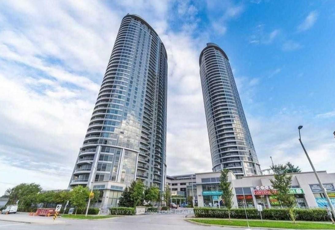 Property Photo: 125 Village Green Square 2108 ON M1S 0G3