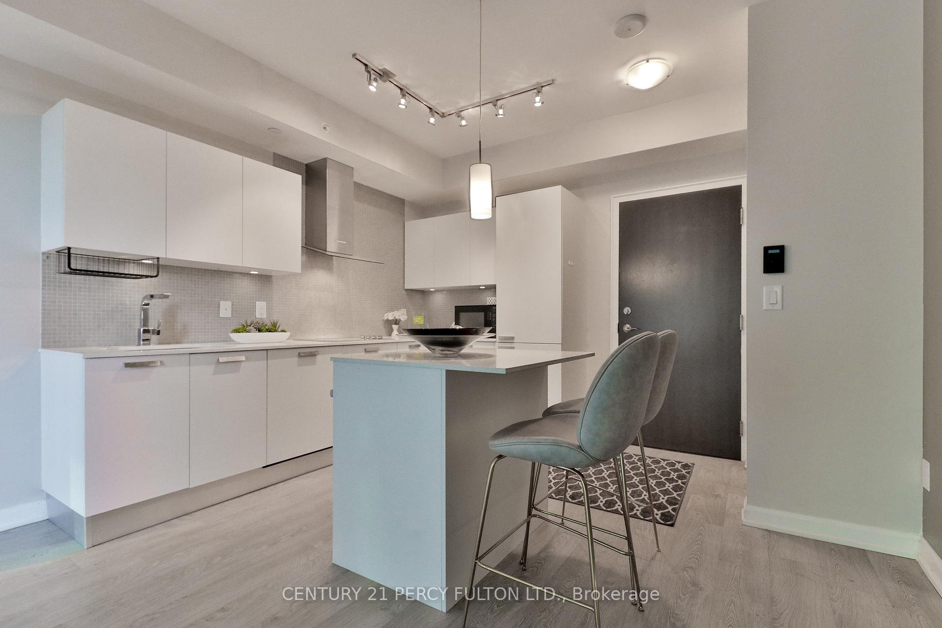 Photo de la propriété:  9 Bogert Avenue 2105  ON M2N 5M6 