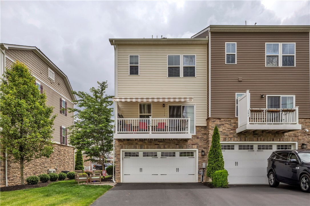 Property Photo: 155 Bucktail Dr PA 16066