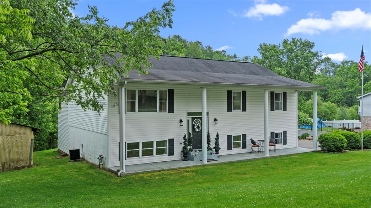 Property Photo: 304 May Ln PA 16033