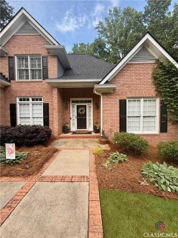 Property Photo: 233 Ashbrook Drive GA 30605
