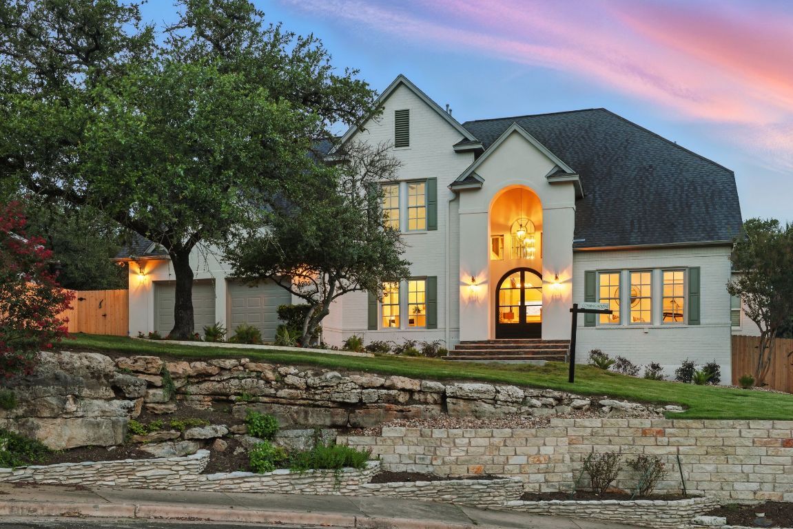 Property Photo: 6905 Rudi Cove TX 78759