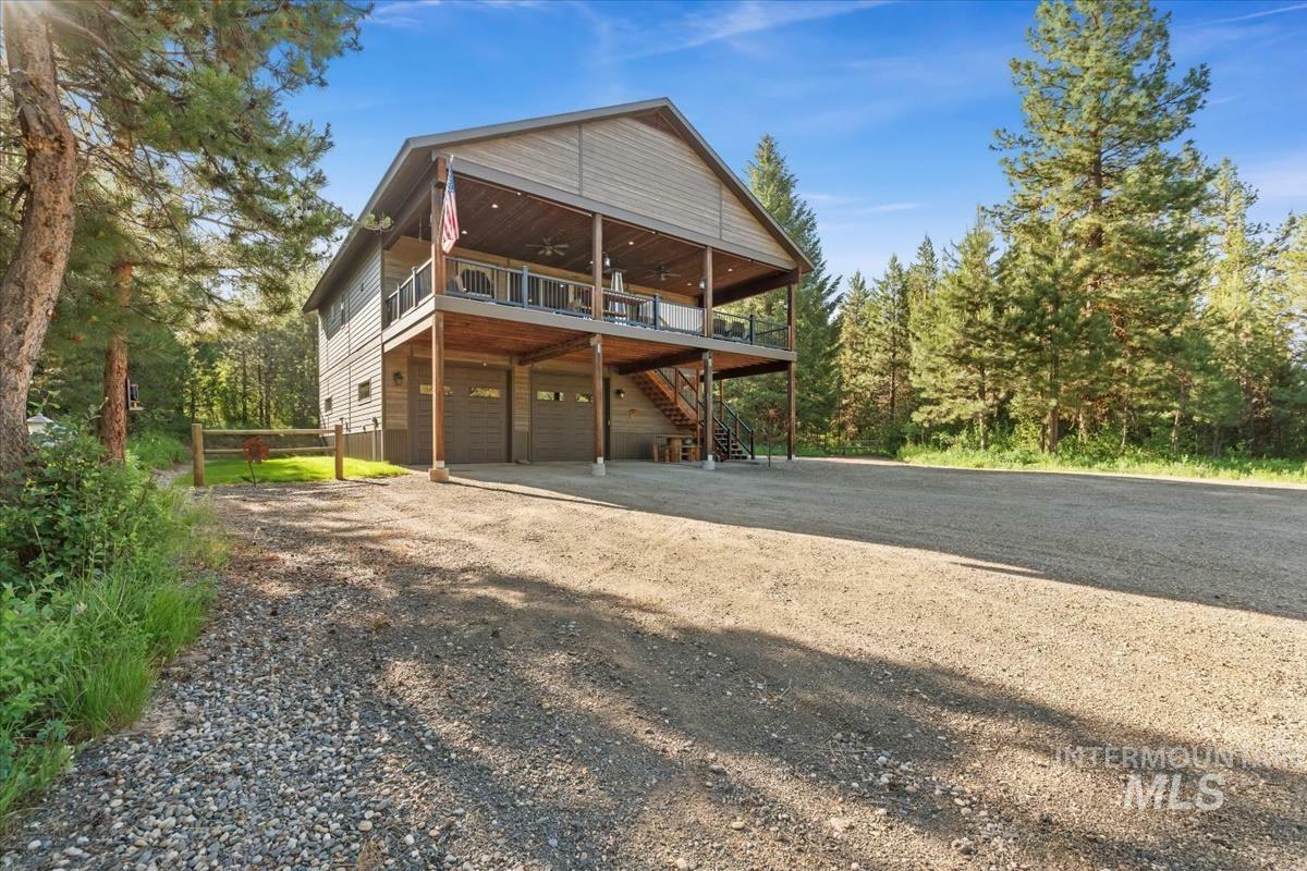 Property Photo: 13822 Shadow Ridge Dr ID 83638