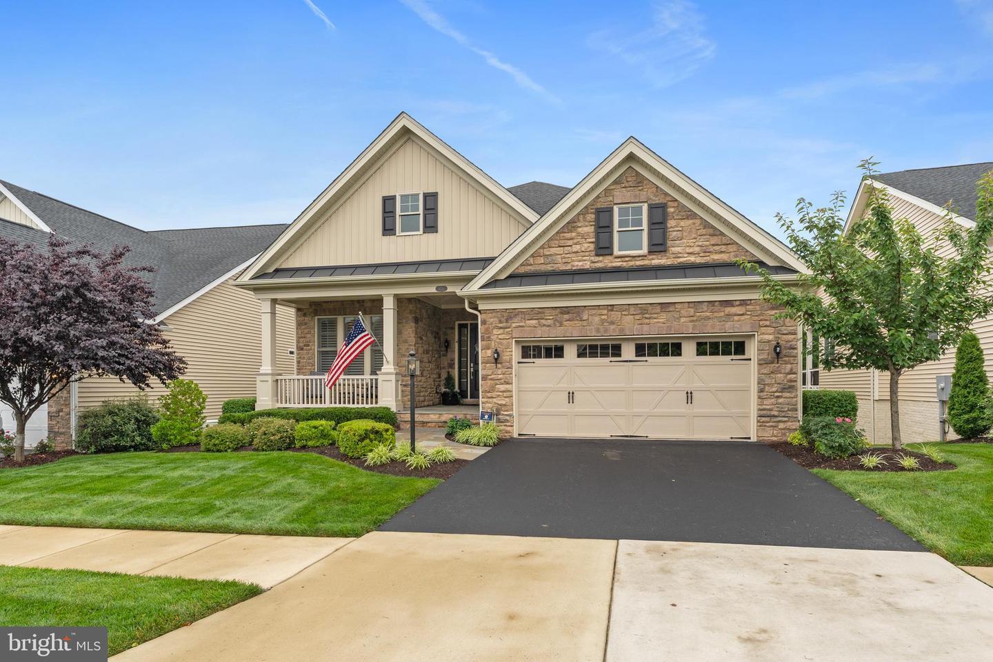 Property Photo: 6238 Chancellorsville Drive VA 20155