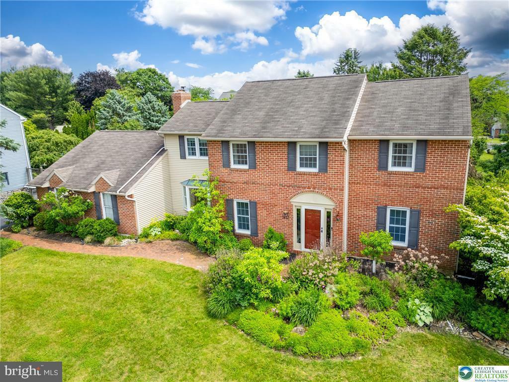 Property Photo: 5622 Snowdrift Road PA 18069