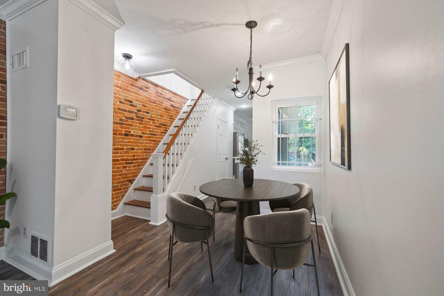 Property Photo: 809 W Barre Street MD 21230