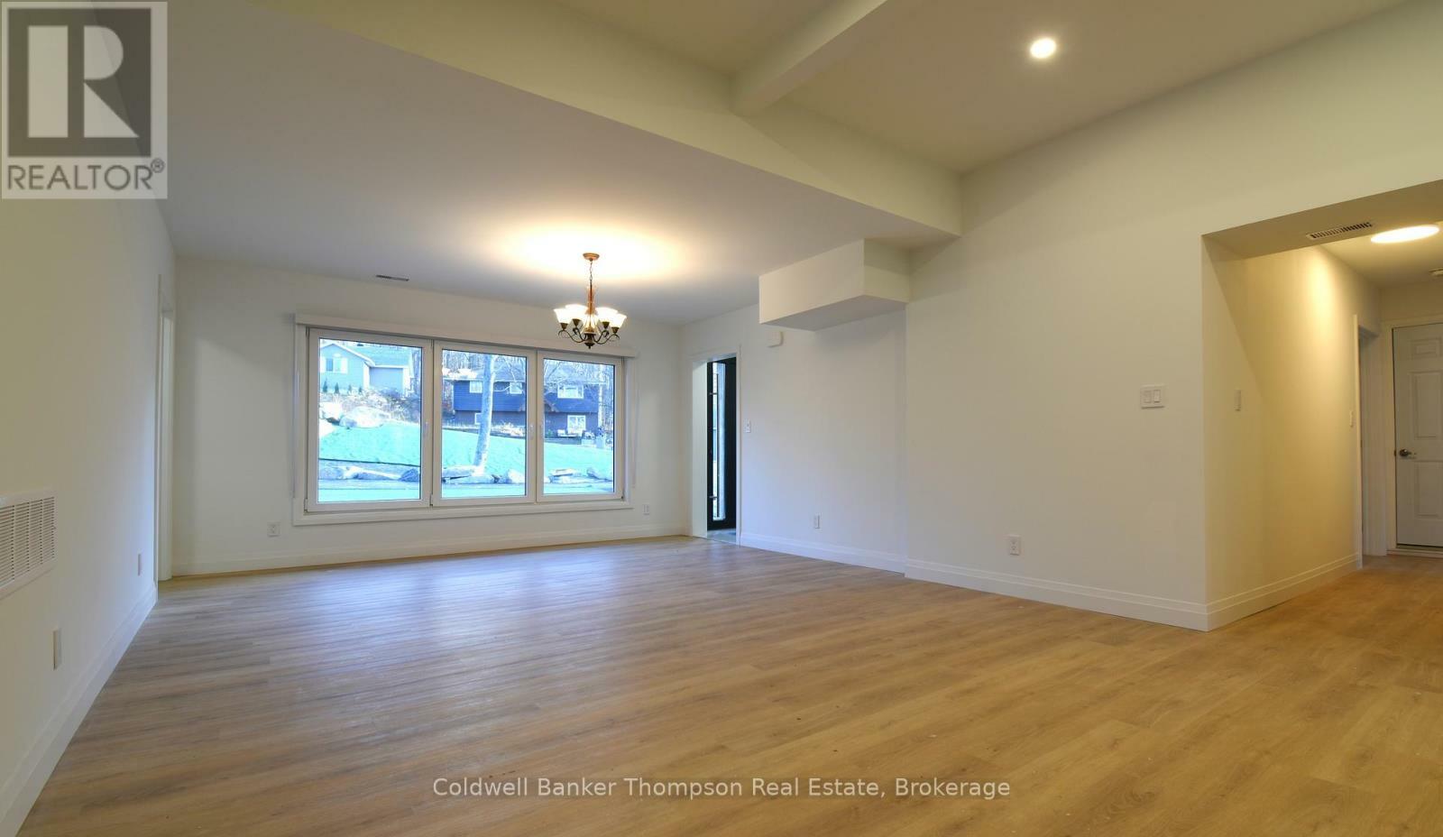 Property Photo:  1-58 Florence Street West  ON P1H 1L8 