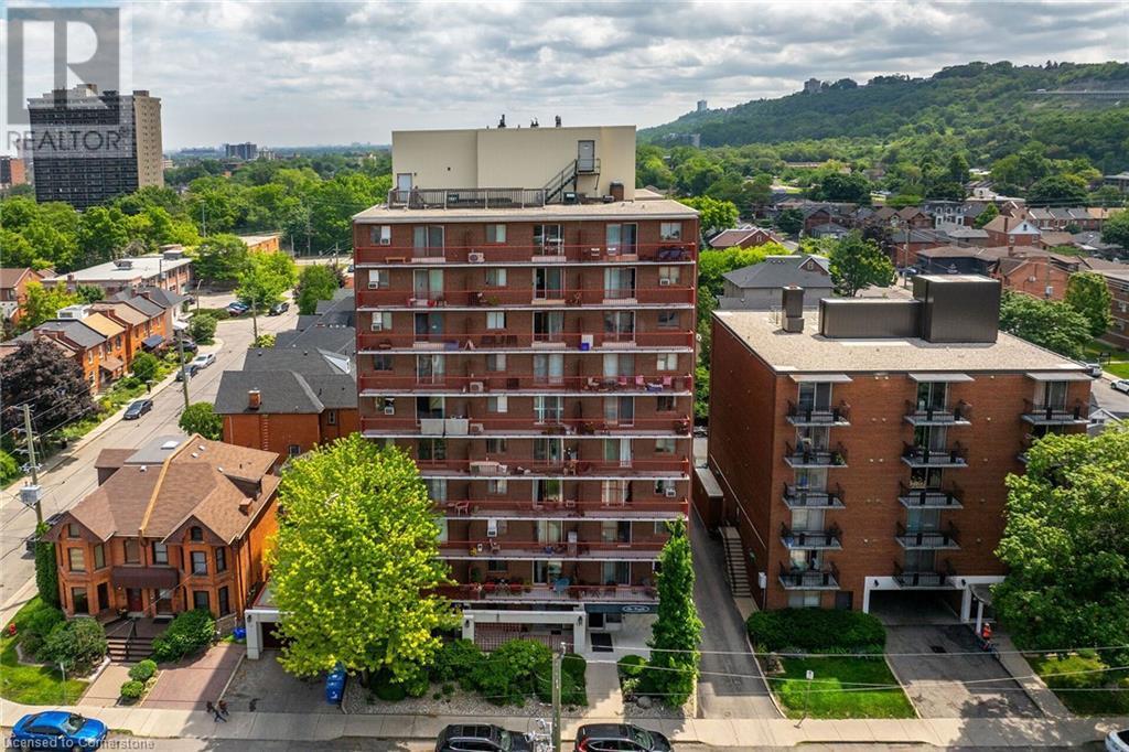 Property Photo: 141 Catharine Street South 806 ON L8N 2J7