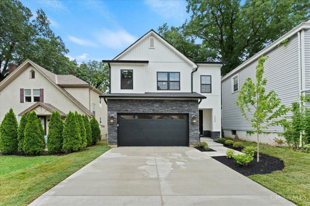 Property Photo: 3259 Berwyn Place OH 45209