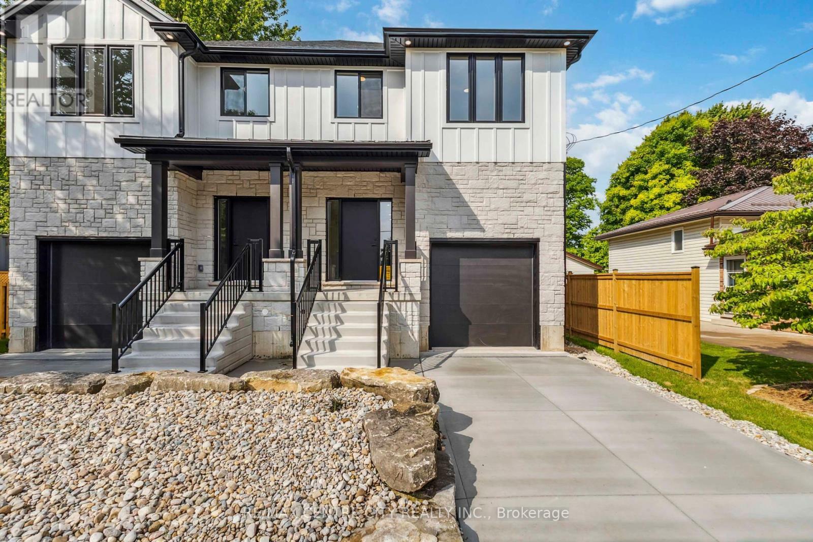 Photo de la propriété: 186 Queen Street ON N0L 1J0