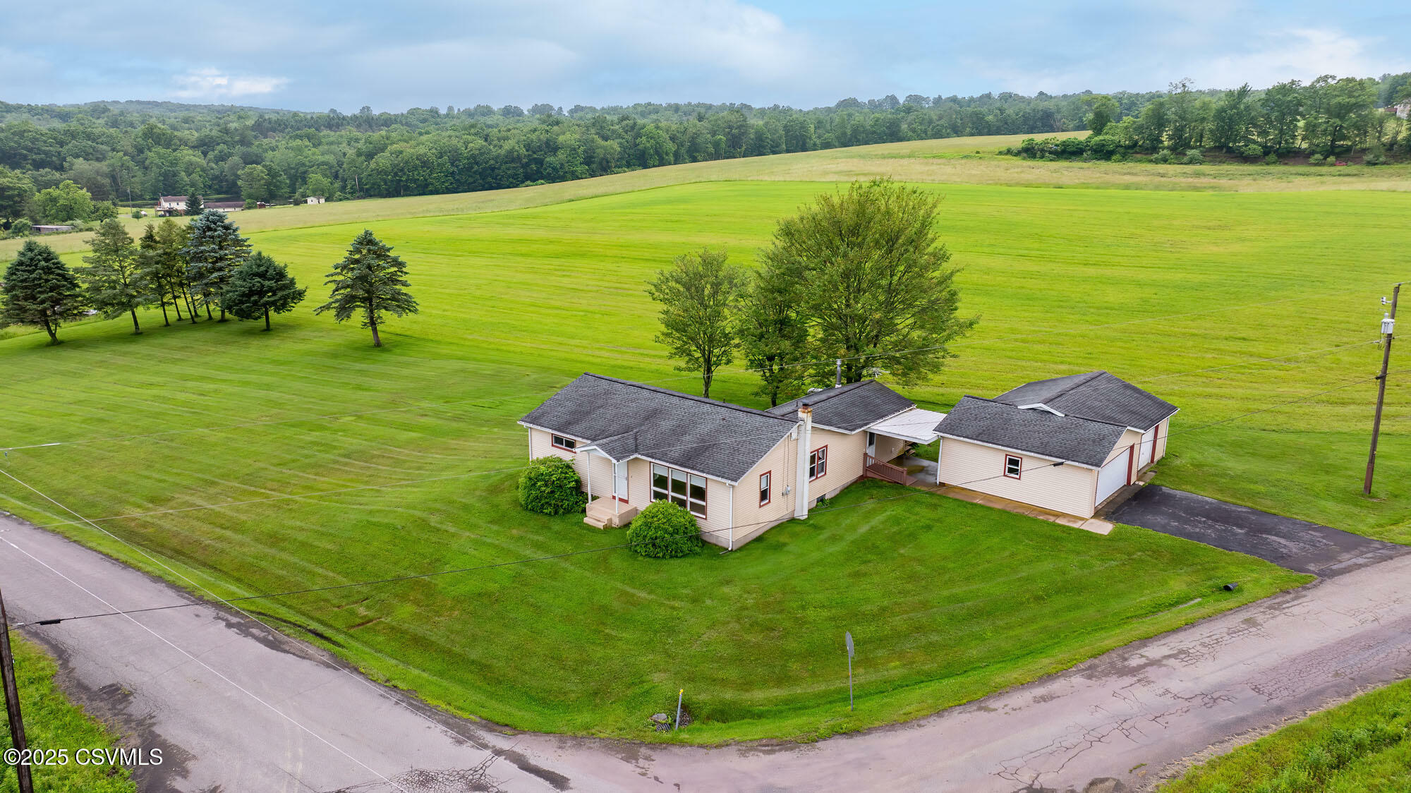 141 Honeytown Road  Stillwater PA 17878 photo