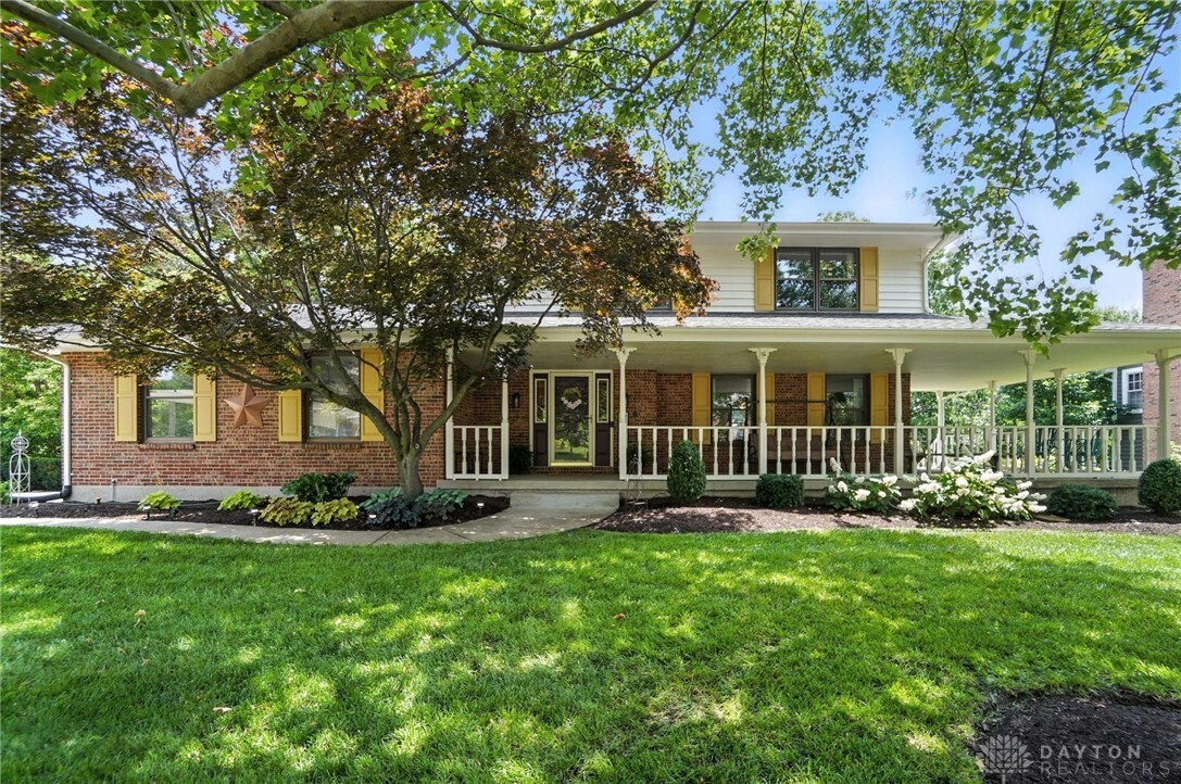Property Photo: 356 Saint James Place OH 45066