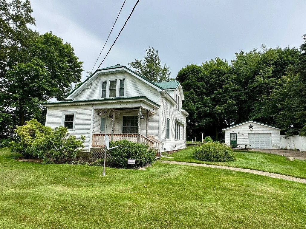 Property Photo: 957 E 29th Street PA 16504