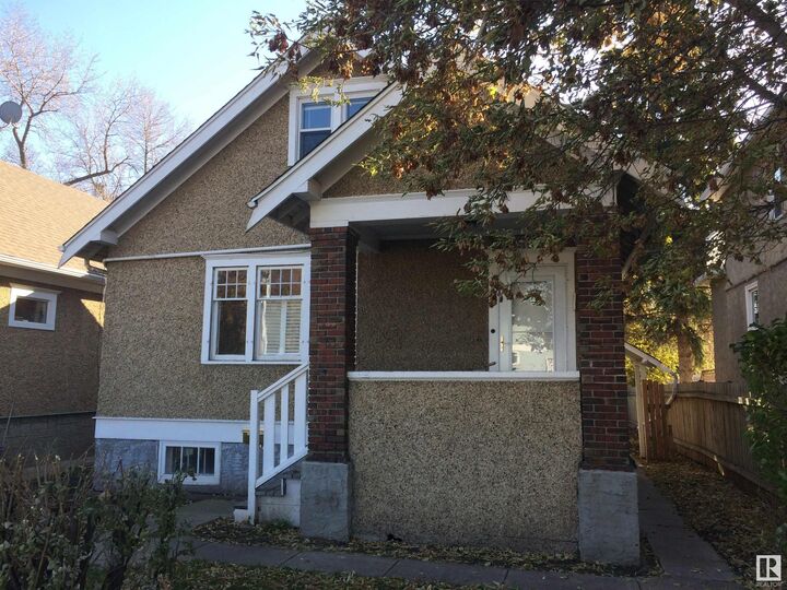 12605 107 Avenue NW  Edmonton AB T5M 1Z5 photo