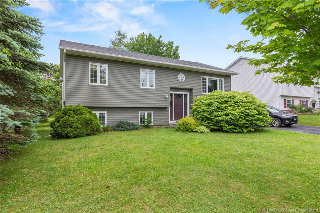 48 Logan Street  Lincoln NB E3B 9L6 photo