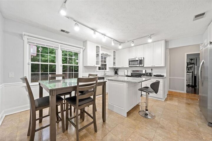 Property Photo: 3123 Westbrook Trace GA 30044