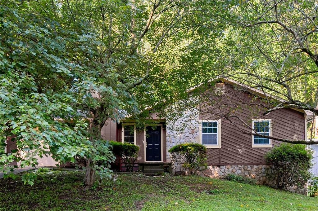 Property Photo: 4039 Tanglewood Road GA 30039