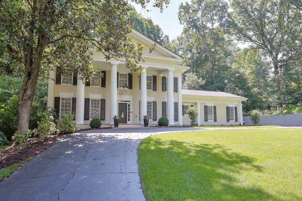 Property Photo: 575 Valley Hall Drive GA 30350