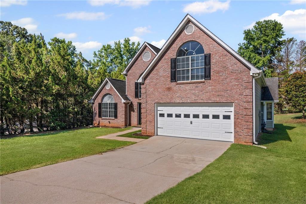 Property Photo: 12189 Lauren Way GA 30215