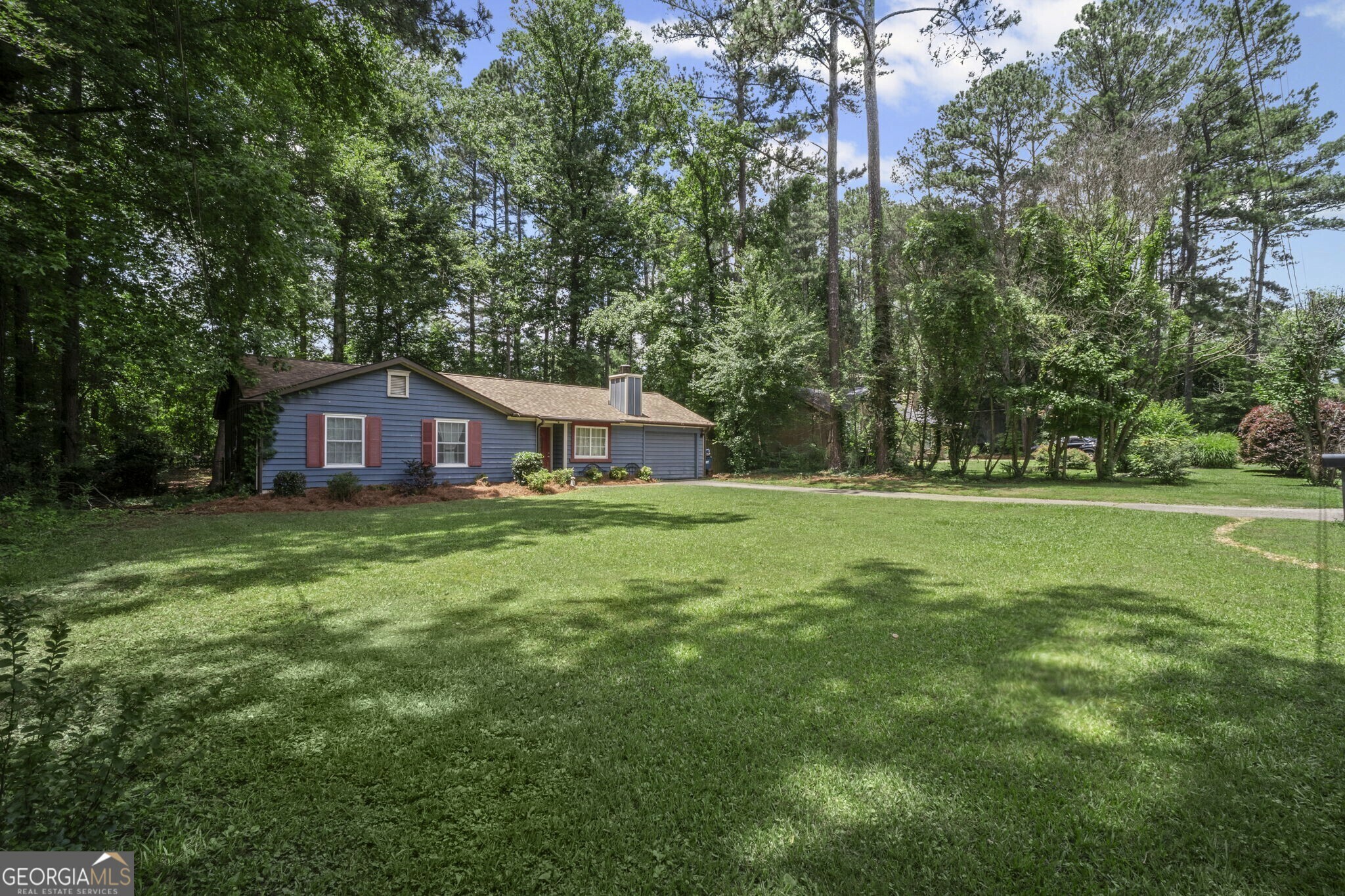 539 Karen Drive  Alpharetta GA 30009 photo
