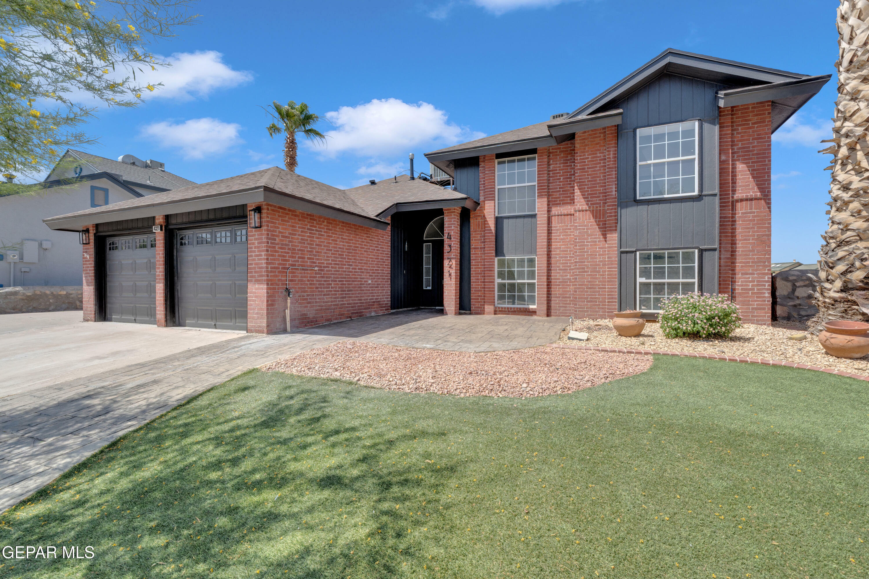 4321 Loma Casitas Road  El Paso TX 79934 photo