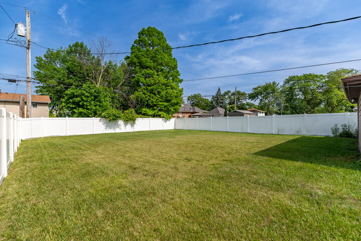 Property Photo:  7911 Madison Avenue  IN 46321 
