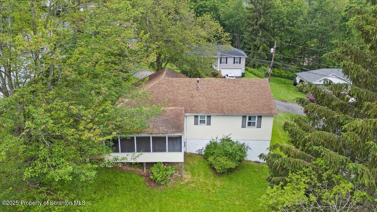 Property Photo:  206 Florence Drive  PA 18411 
