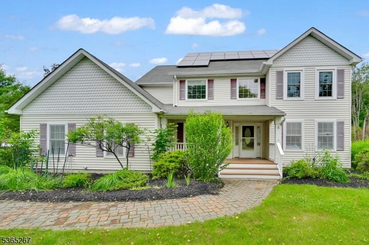 8 Dahn Dr  Sparta Twp. NJ 07871 photo