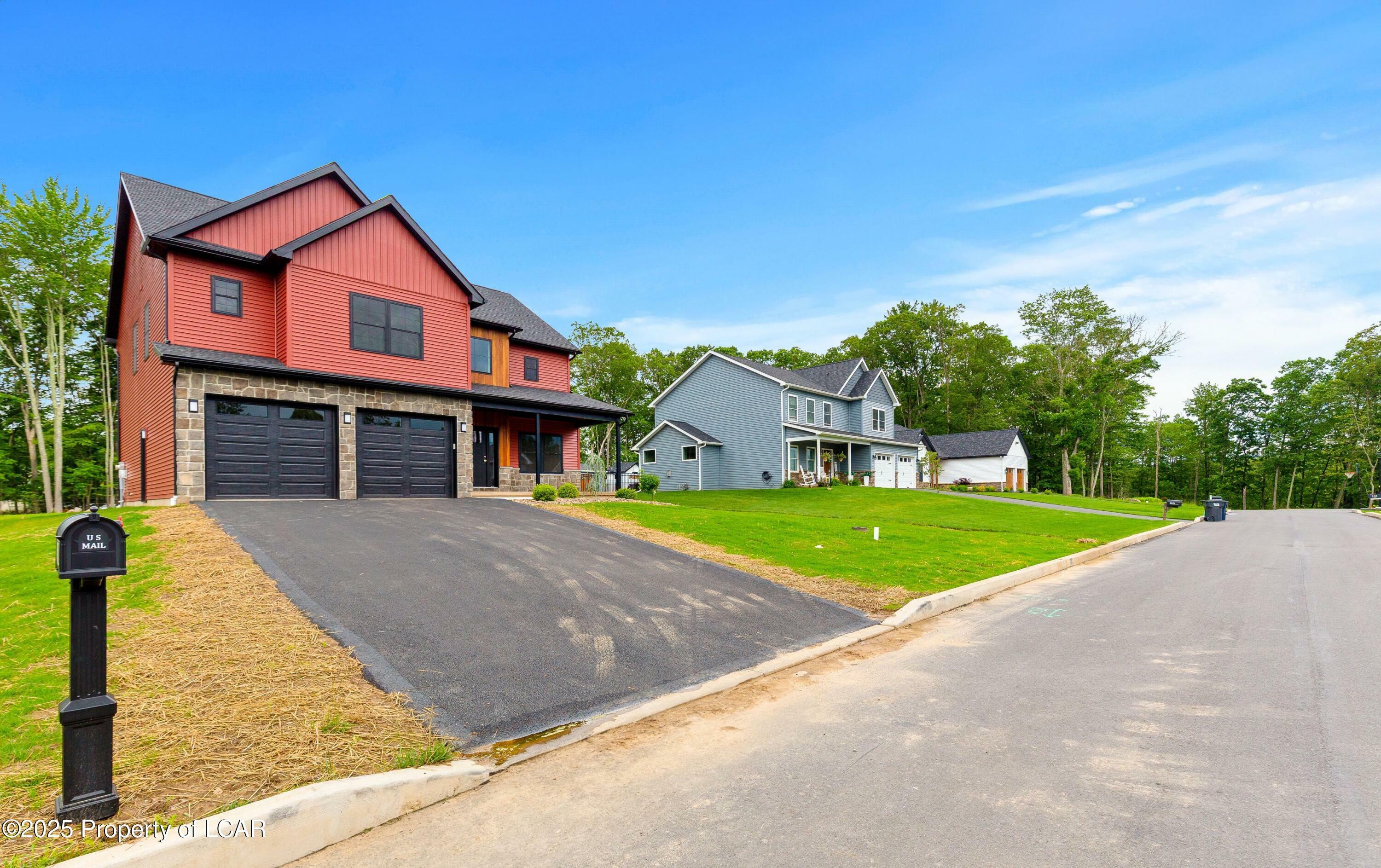 Property Photo: 116 Jennifer'S Way PA 18707