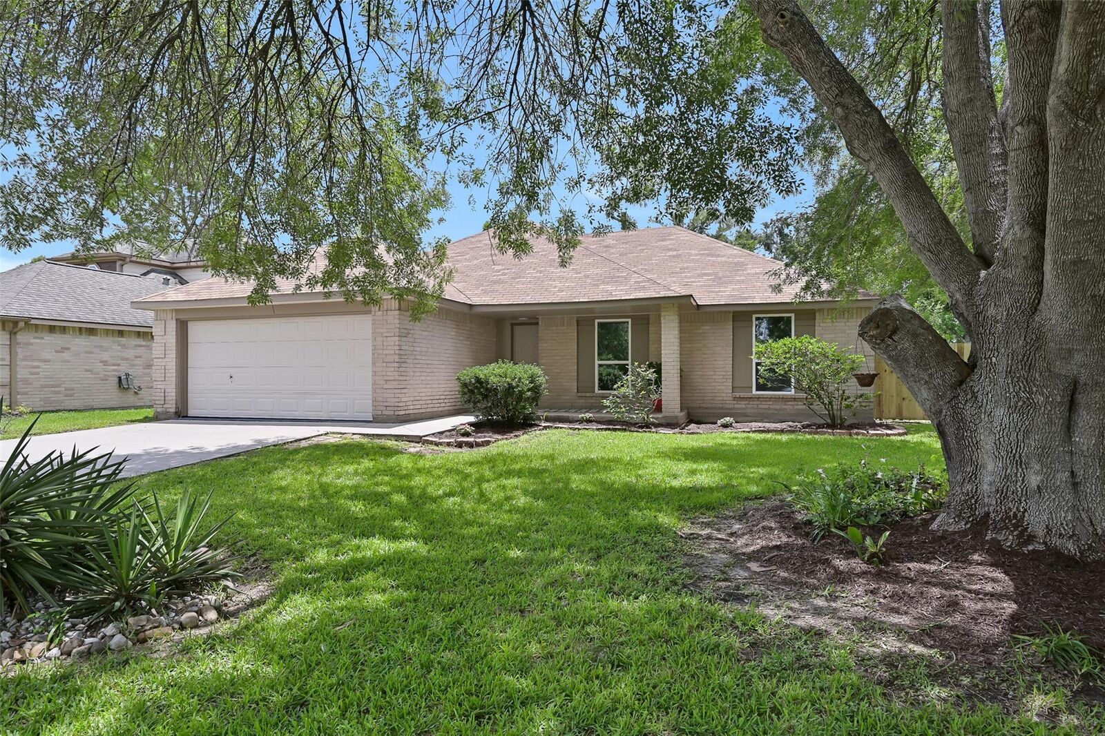 Property Photo: 11534 Brook Meadow Drive TX 77089