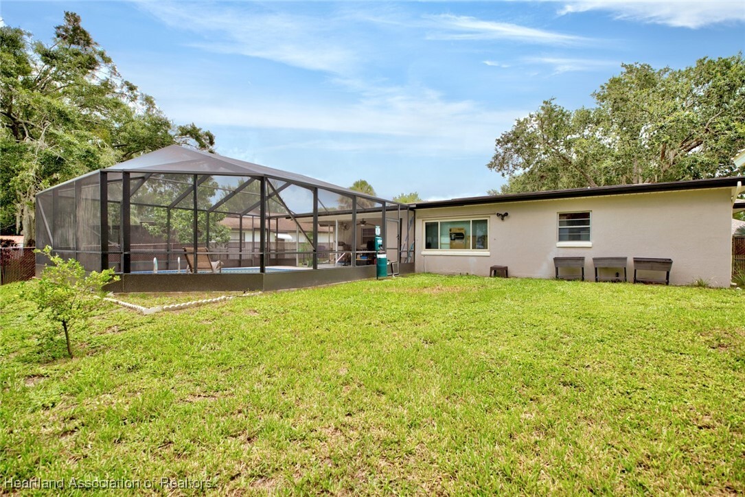 Property Photo: 1943 Pasco Drive FL 33870