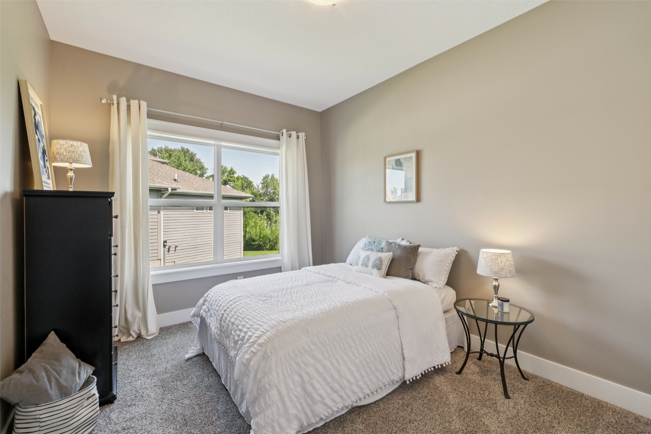 Property Photo: 3813 NW 8th Court IA 50023