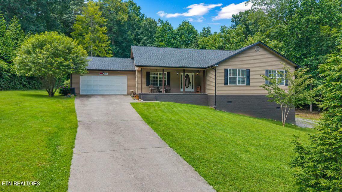 Property Photo: 61C County Road 100 TN 37322