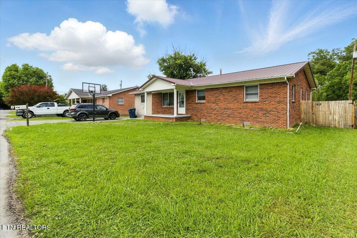 Property Photo: 409 Meadow Lane KY 40965