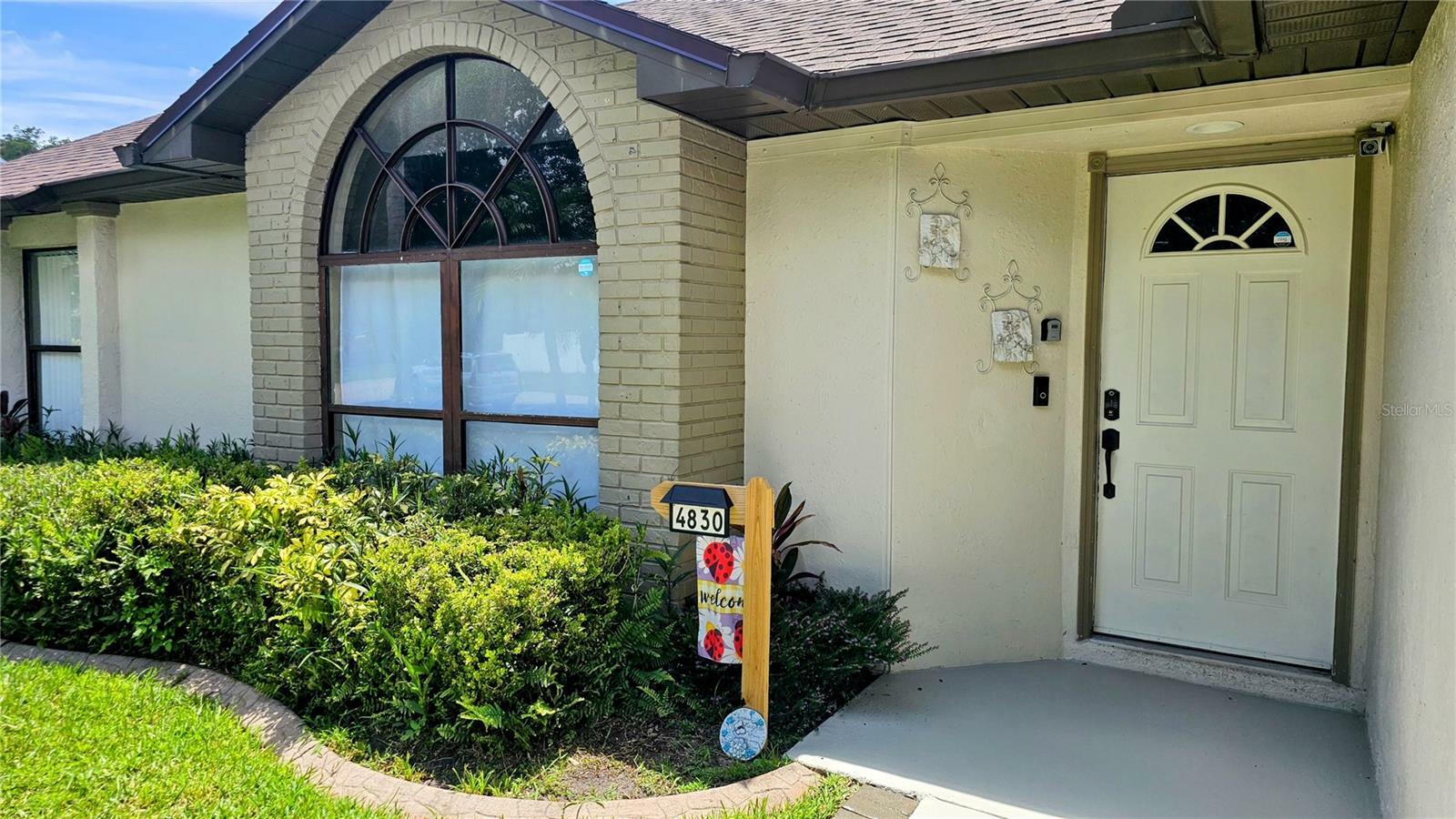 Property Photo: 4830 Red Bay Drive FL 32829