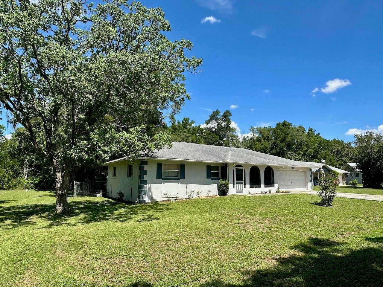 Property Photo: 3068 N Satinflower Point FL 34465