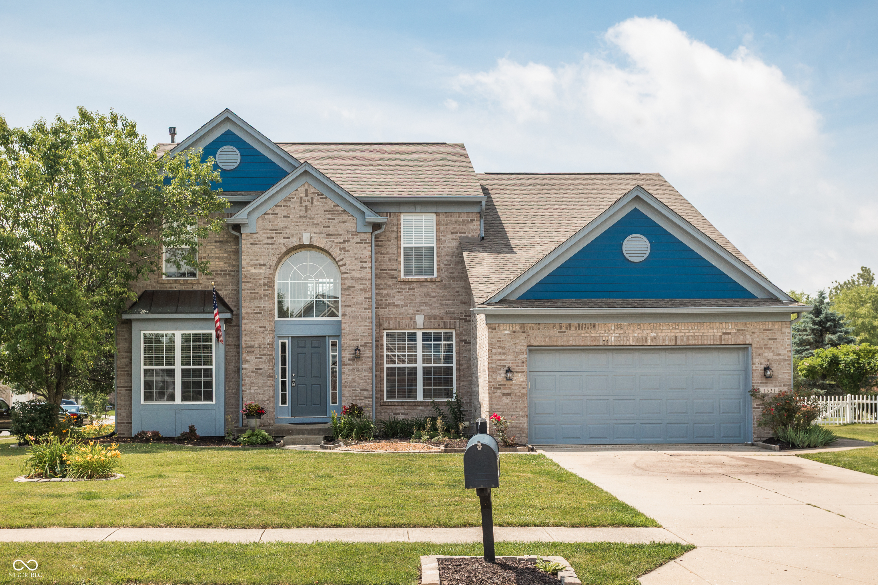 Property Photo: 1521 Midnight Pass IN 46112