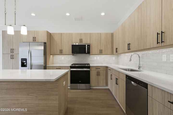 Property Photo:  14 Remington Court  NJ 07727 