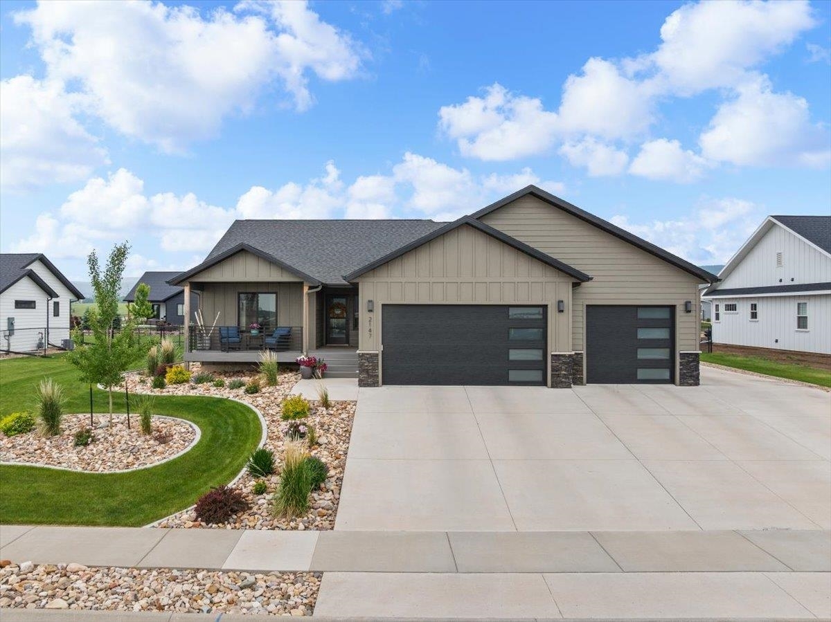 Property Photo: 2147 Talisker Avenue SD 57783
