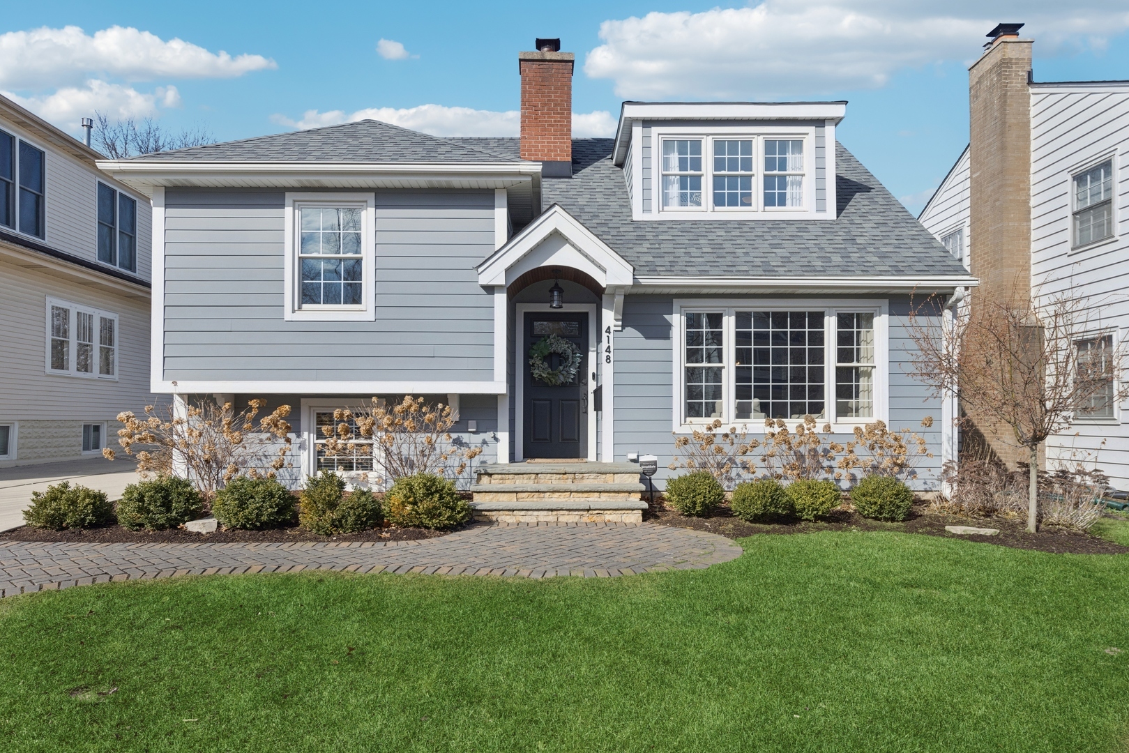 Property Photo:  4148 Forest Avenue  IL 60558 