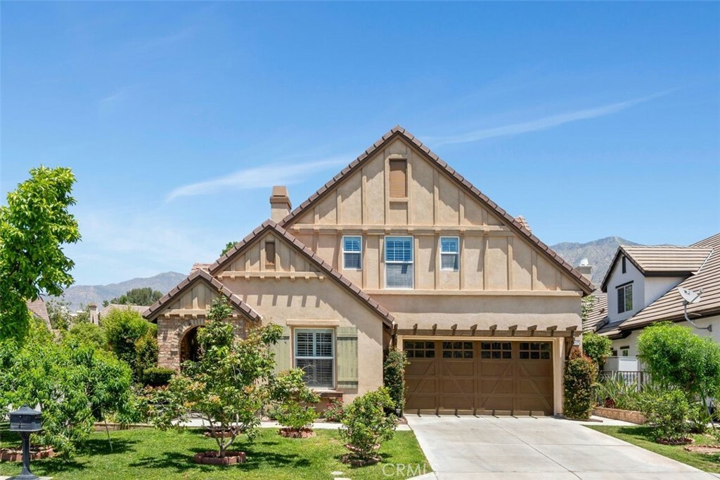 Property Photo: 3417 Avondale Road CA 91107